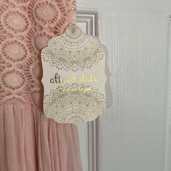 NWT Altar’d state soft pink - peach lace top sheer skirt maxi dress size small - Picture 2 of 6
